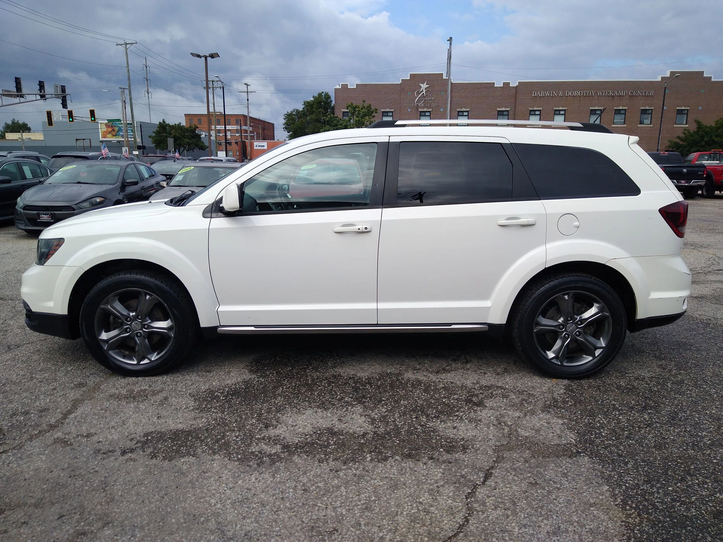 Used 2015 Dodge Journey Crossroad w/ Flexible Seating Group image 6