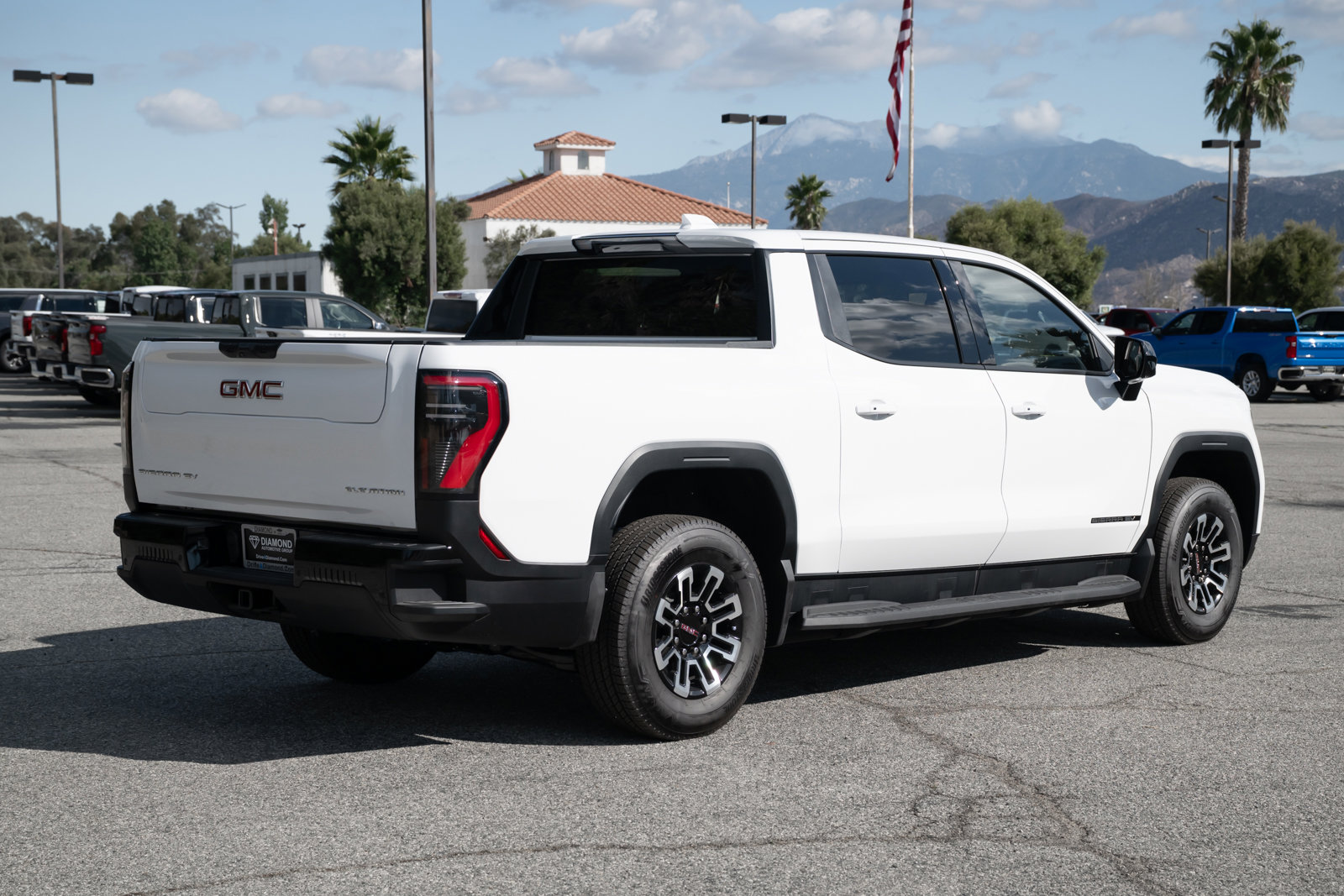 New 2026 GMC Sierra EV Elevation image 4