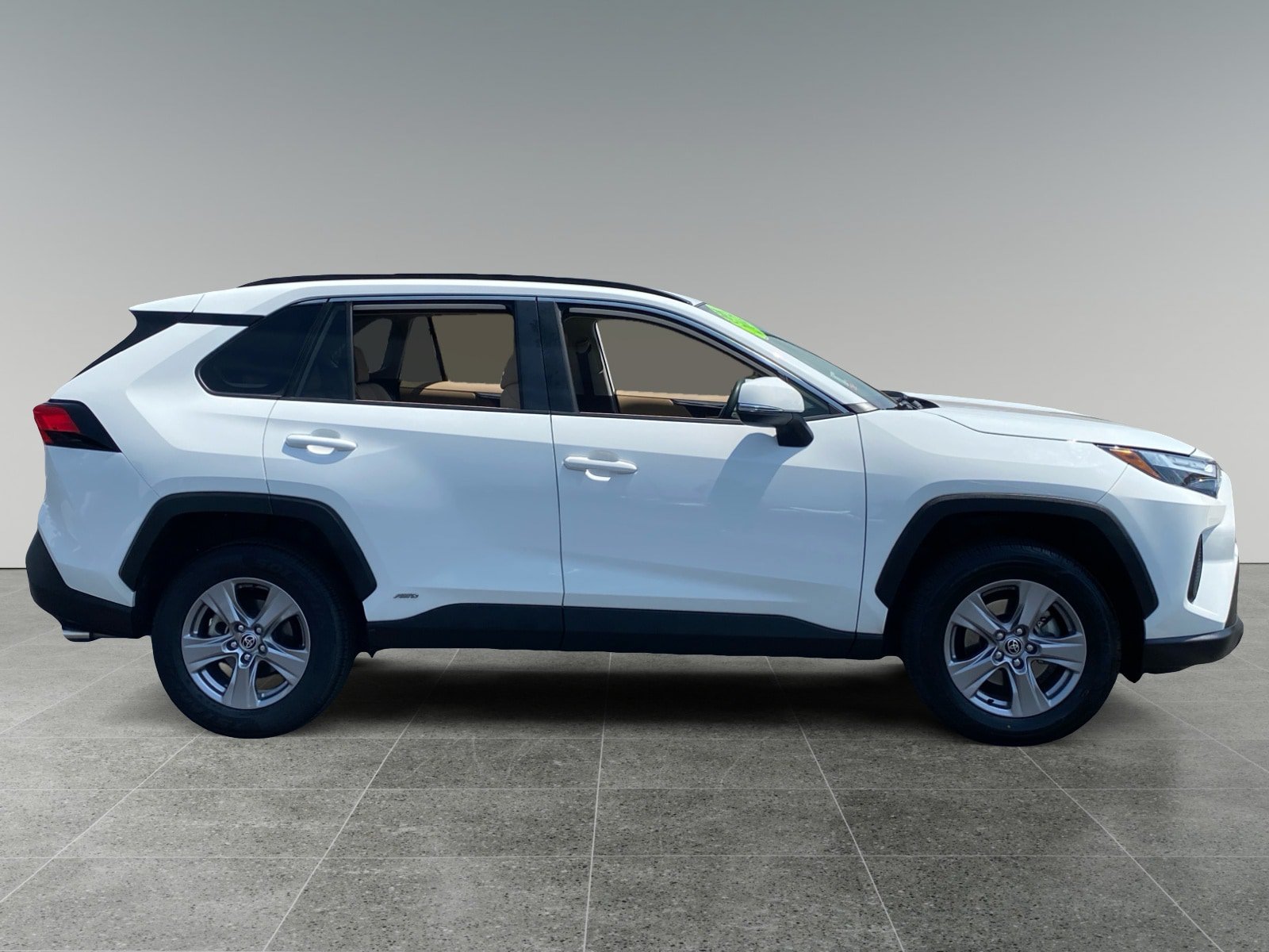 Used 2023 Toyota RAV4 XLE w/ Convenience Package AWD/4WD image 6
