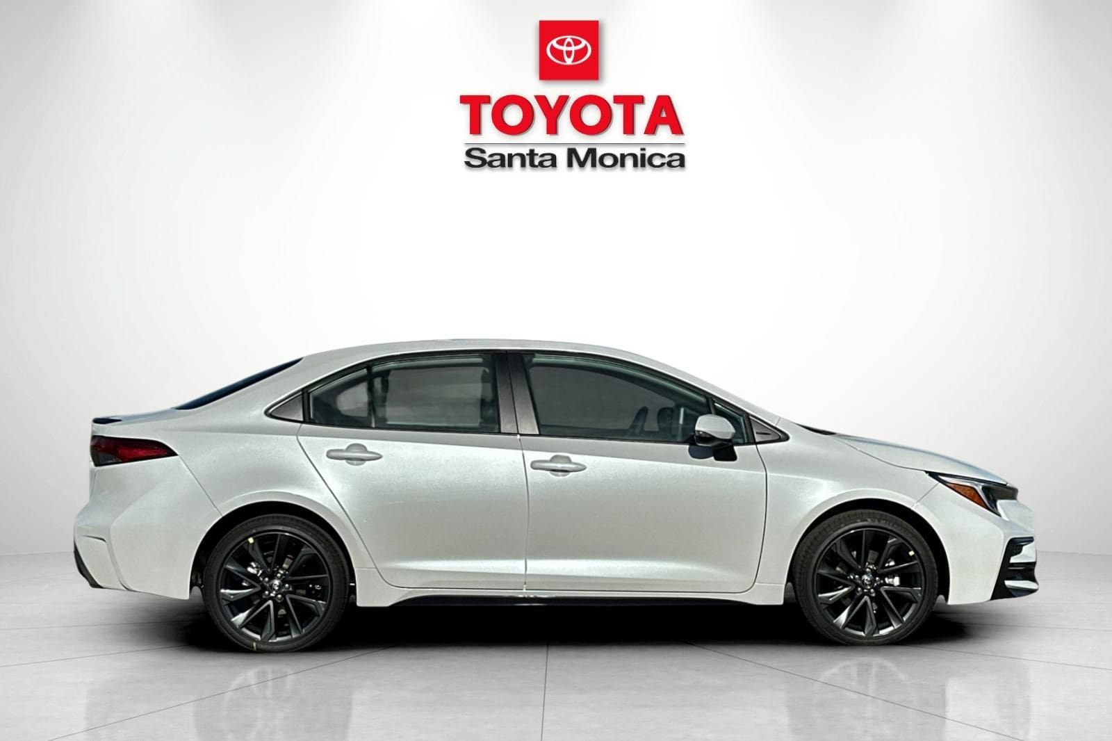 New 2026 Toyota Corolla XSE FWD image 2