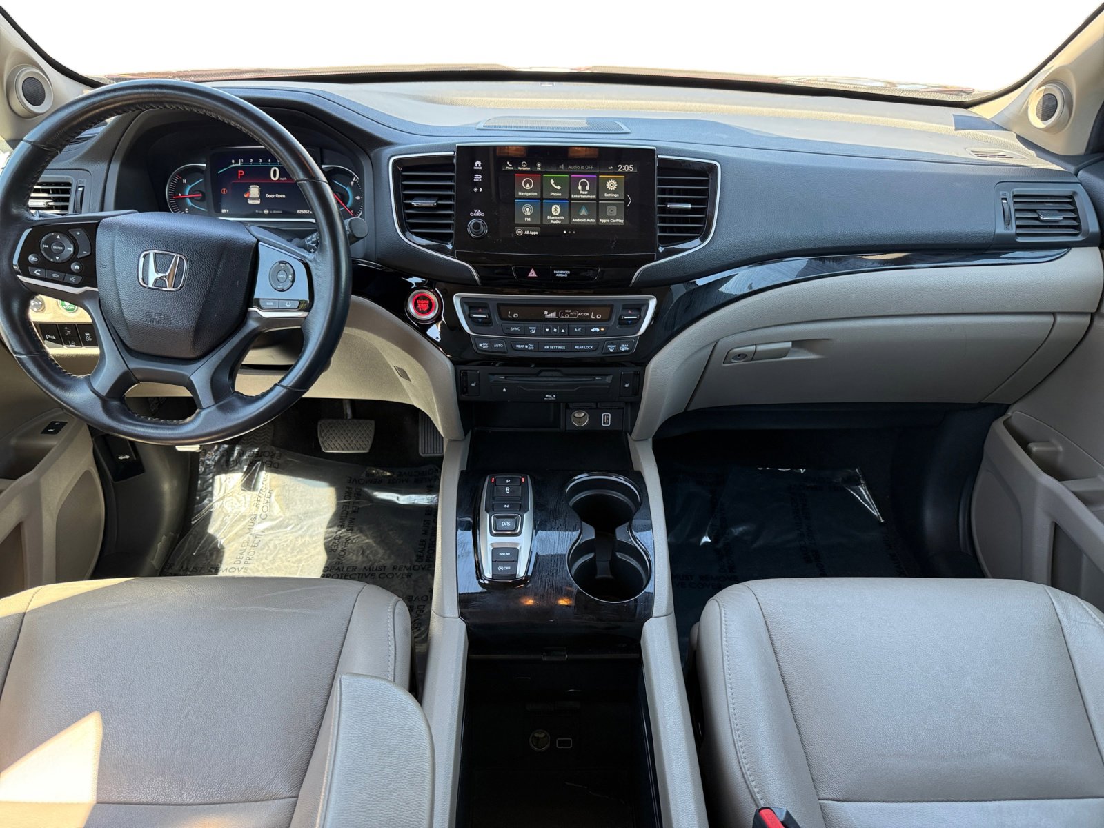 Used 2019 Honda Pilot Touring image 10