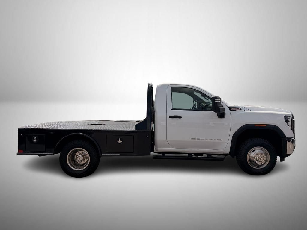 Used 2024 GMC Sierra 3500 Pro w/ Convenience Package AWD/4WD image 5