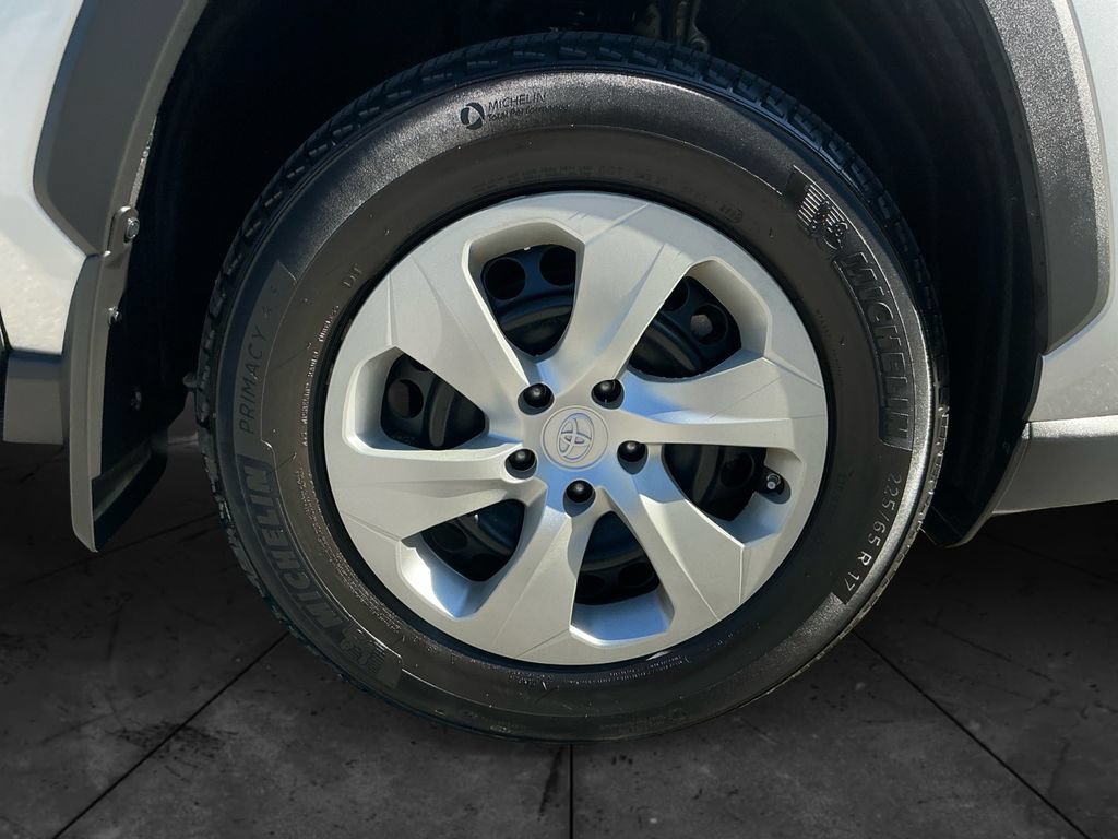 Certified 2023 Toyota RAV4 LE FWD image 16