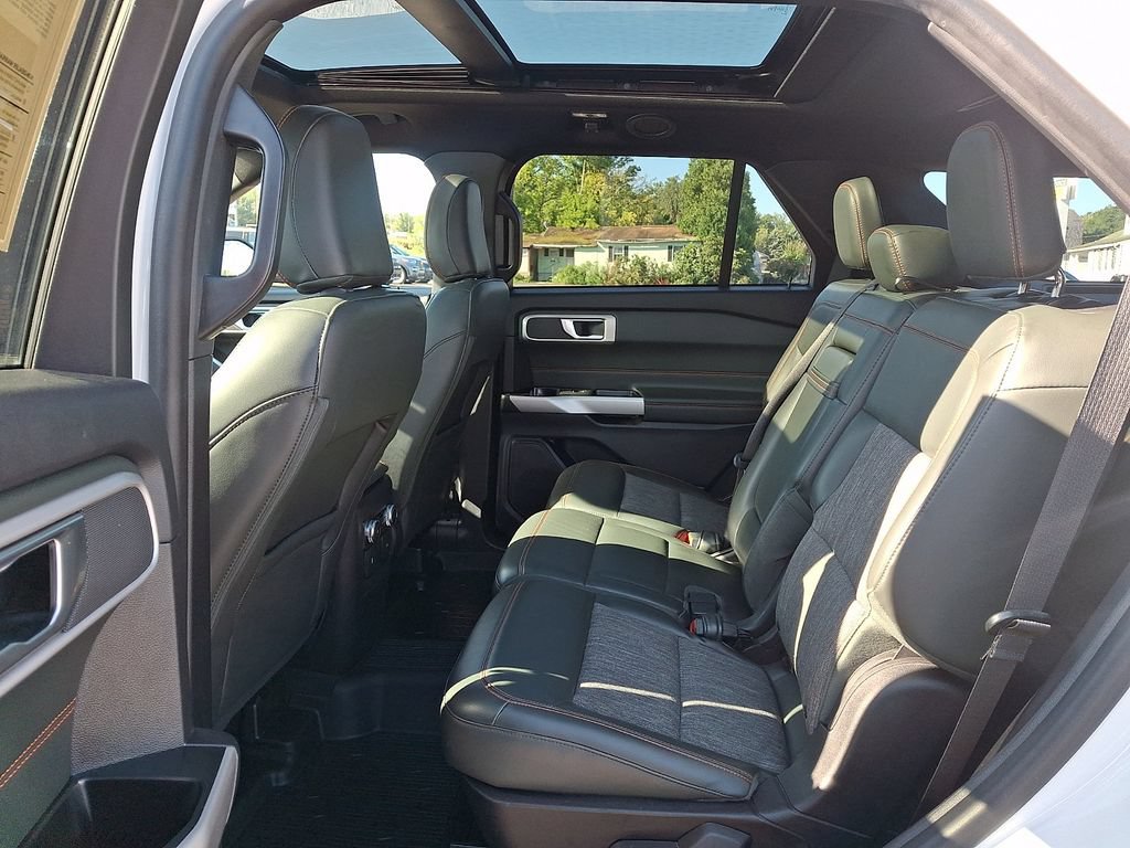 Certified 2022 Ford Explorer Timberline AWD/4WD image 11
