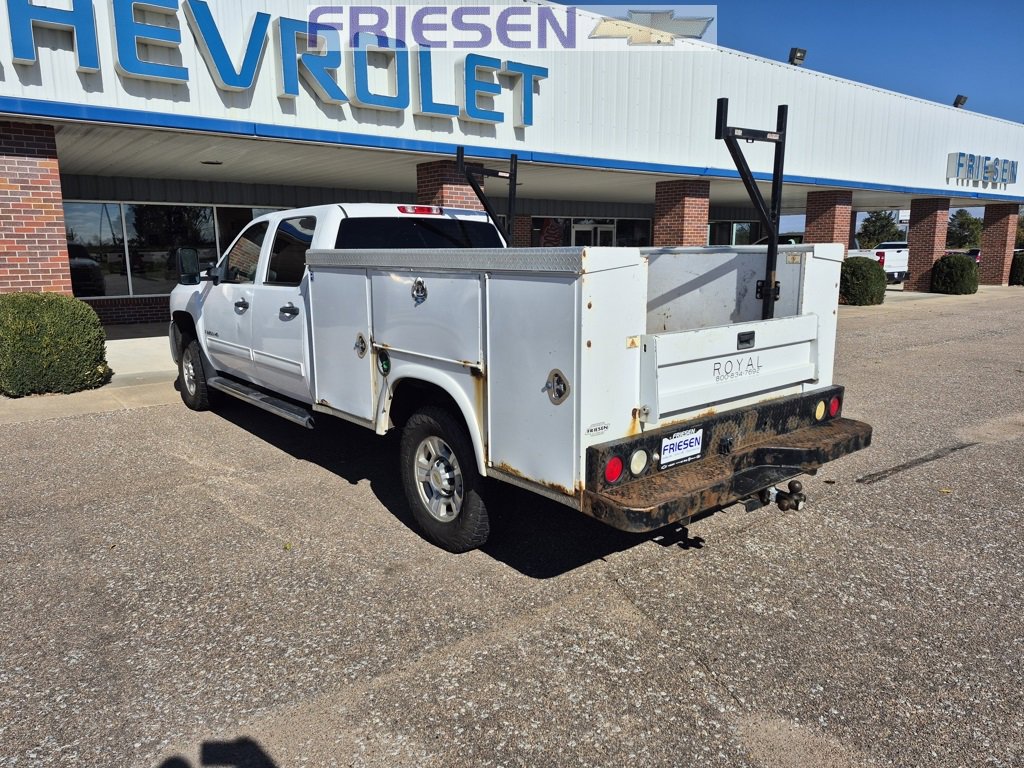 Used 2009 Chevrolet Silverado 3500 LT w/ Exterior Plus Package image 3
