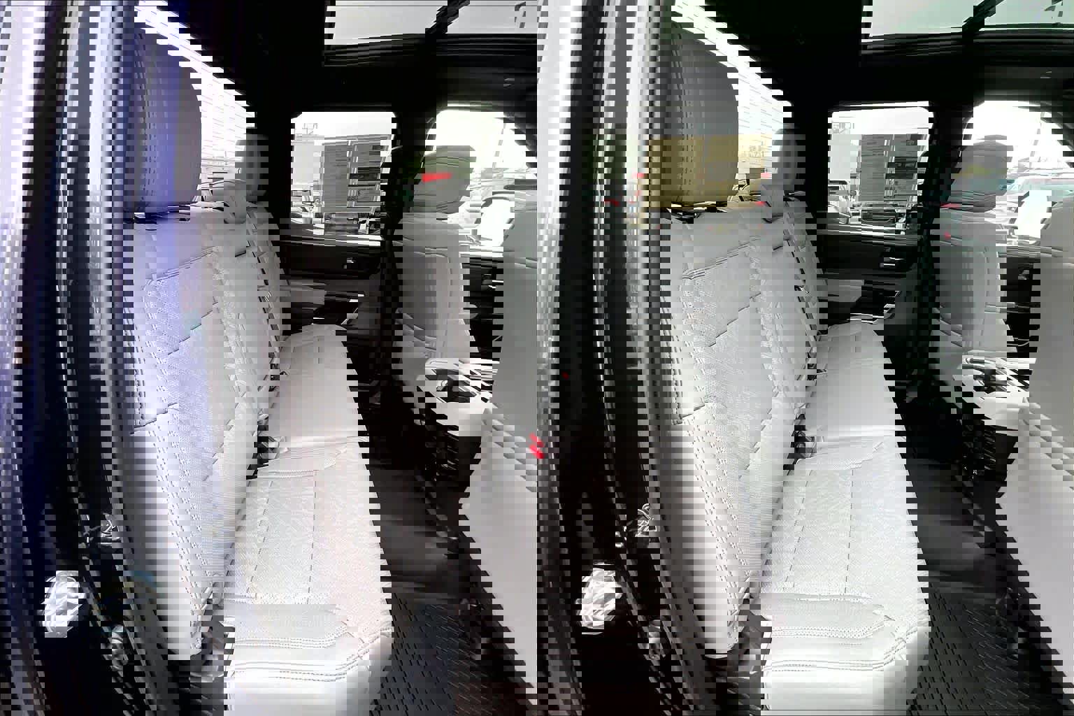 Used 2025 Toyota Tundra Limited image 19