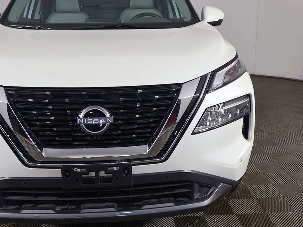 Used 2023 Nissan Rogue SL w/ SL Premium Package image 14