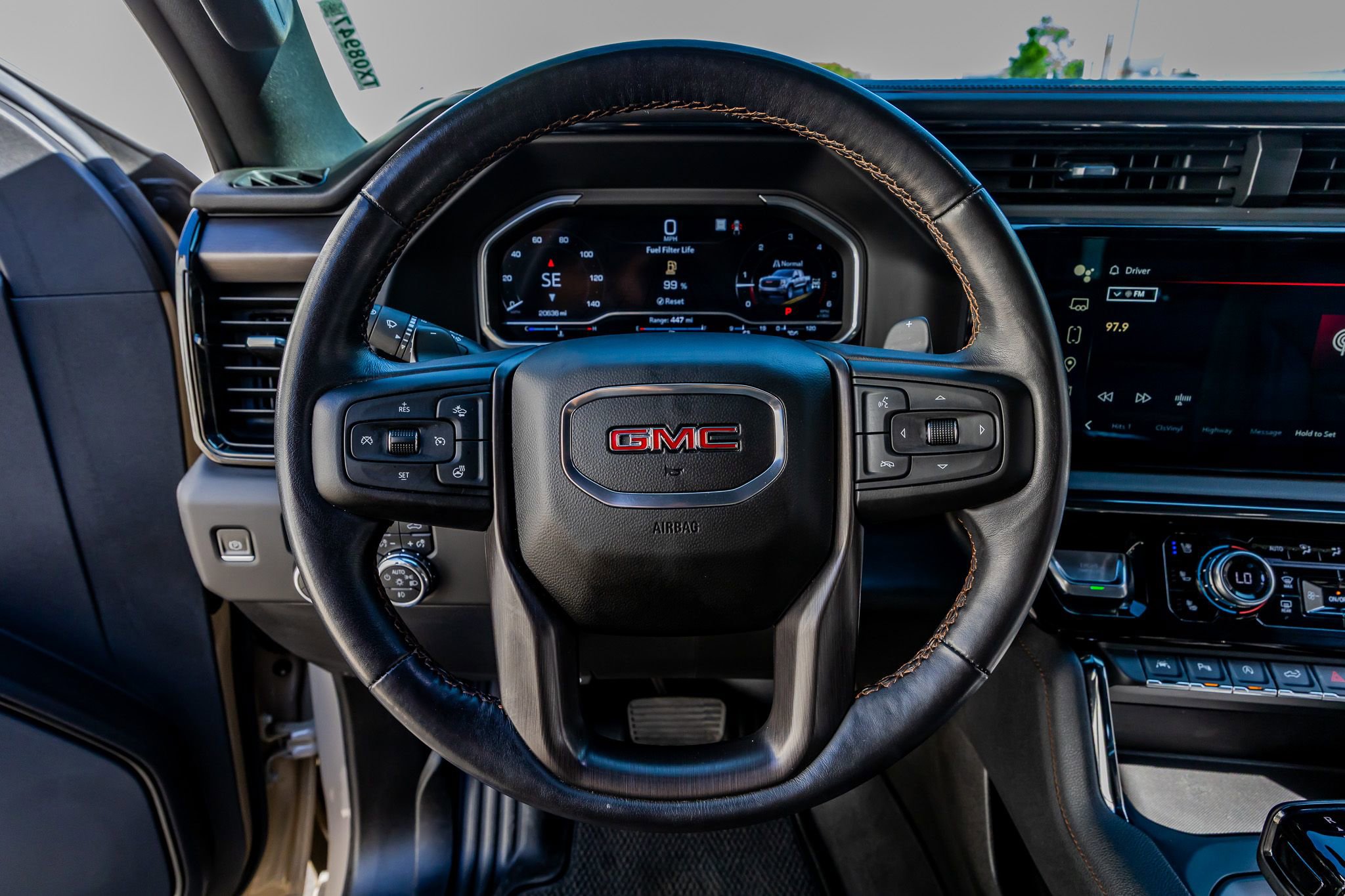 Used 2023 GMC Sierra 1500 AT4 w/ AT4 Premium Package image 19