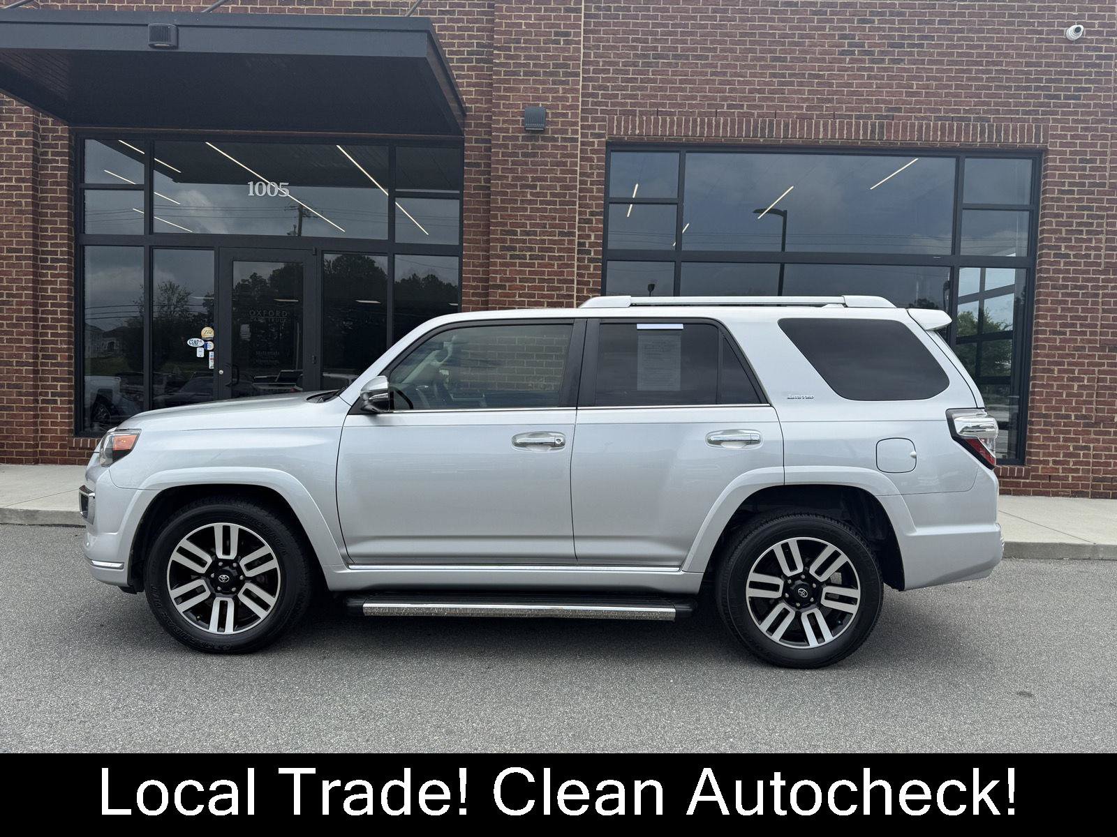 Used 2022 Toyota 4Runner Limited RWD image 3