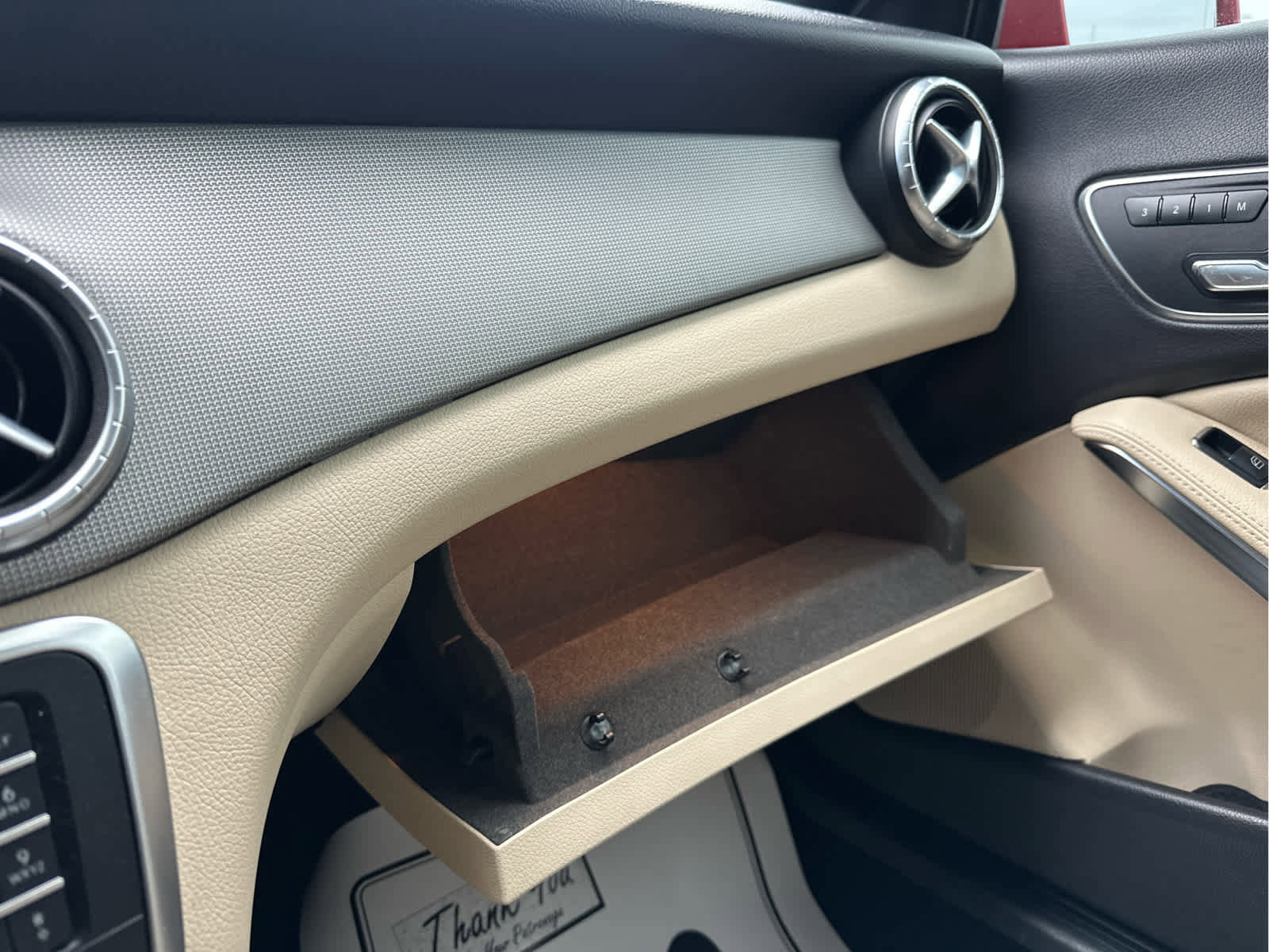 Used 2018 Mercedes-Benz CLA 250 4MATIC image 35