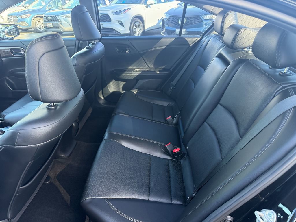 Used 2016 Honda Accord EX-L image 22