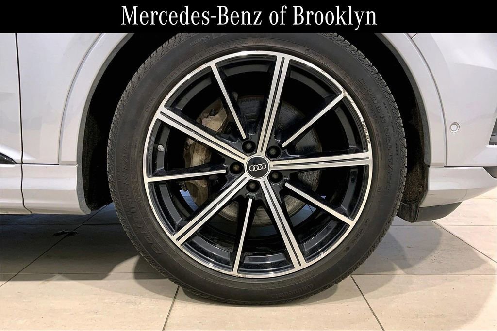 Used 2022 Audi Q7 3.0T Prestige AWD/4WD image 11