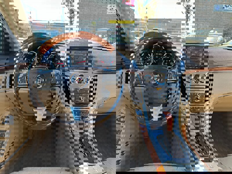 Used 2010 Cadillac CTS Premium image 17