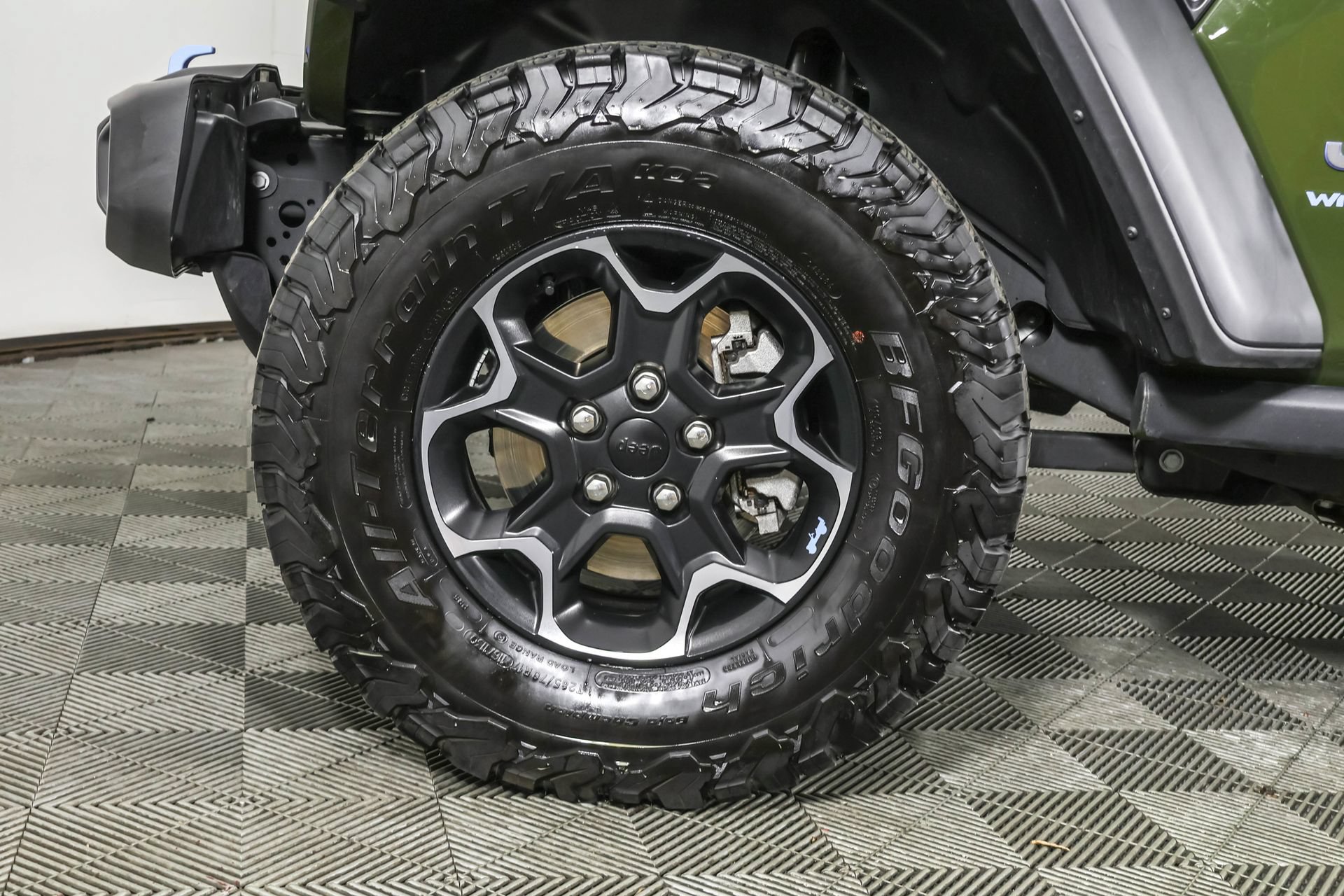 Used 2023 Jeep Wrangler Unlimited Rubicon 4xe AWD/4WD image 20