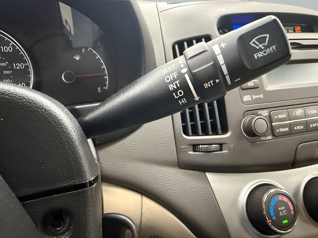 Used 2010 Hyundai Elantra GLS FWD image 19