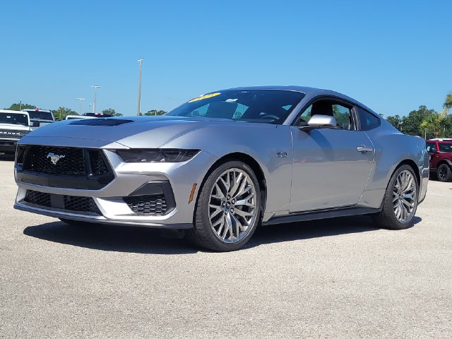 New 2025 Ford Mustang GT Premium RWD image 32