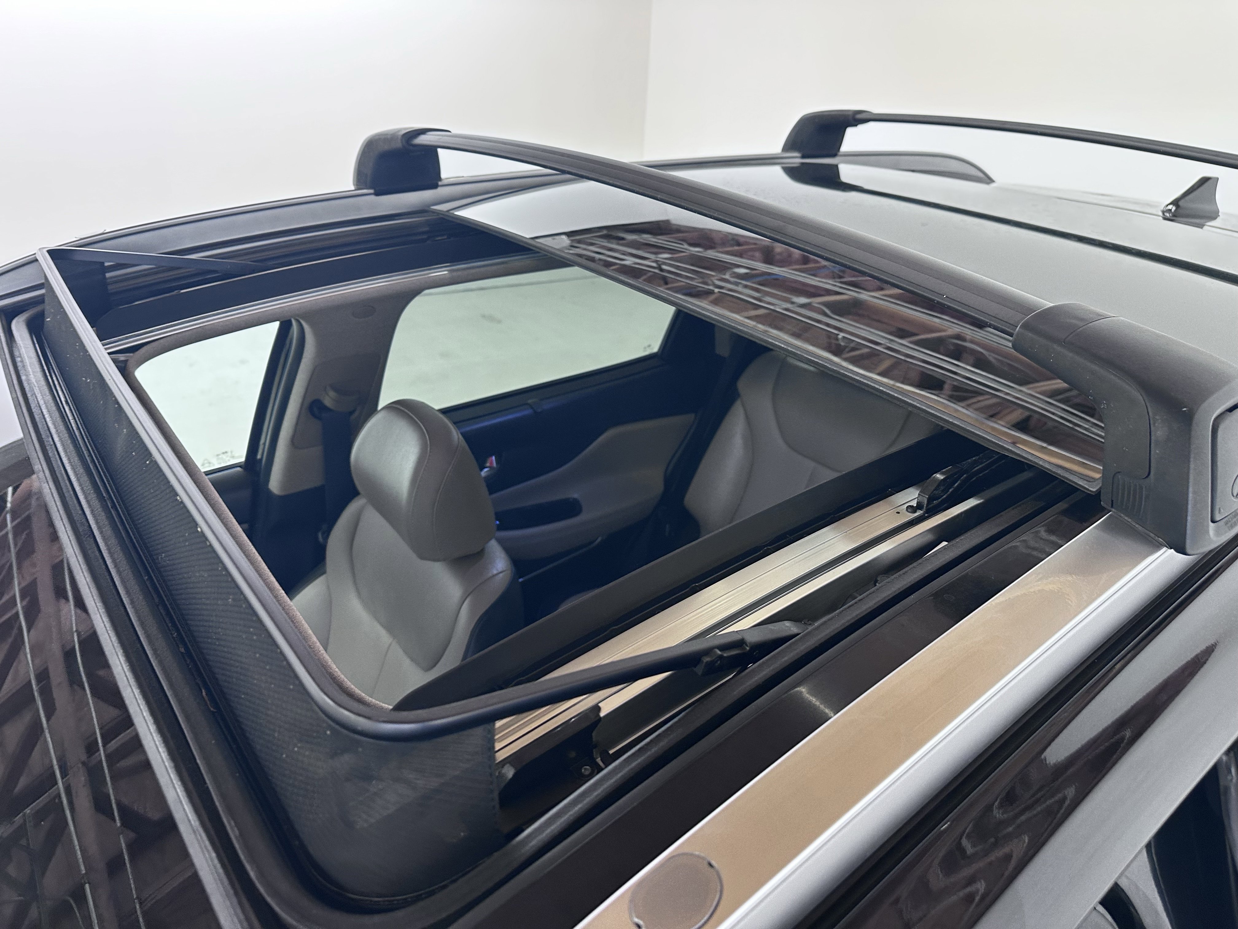 Used 2020 Hyundai Santa Fe SEL FWD image 6