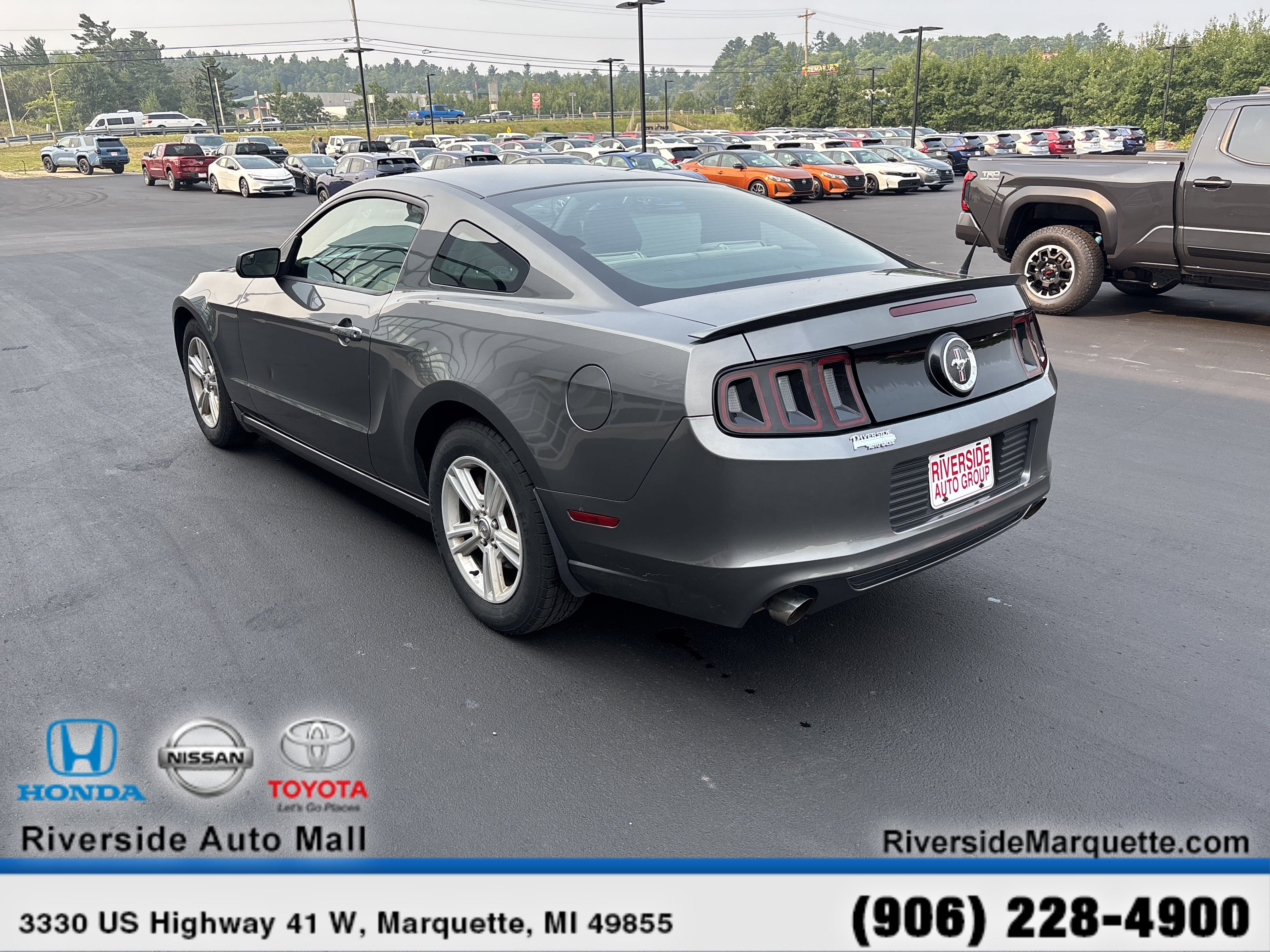 Used 2013 Ford Mustang Coupe image 6