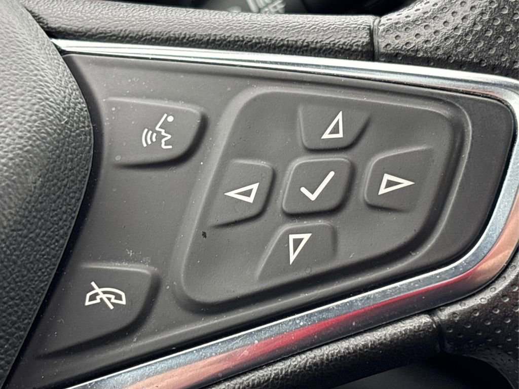 Used 2024 Chevrolet Malibu LT image 28