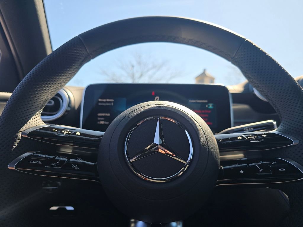 New 2026 Mercedes-Benz GLC 300 4MATIC image 29