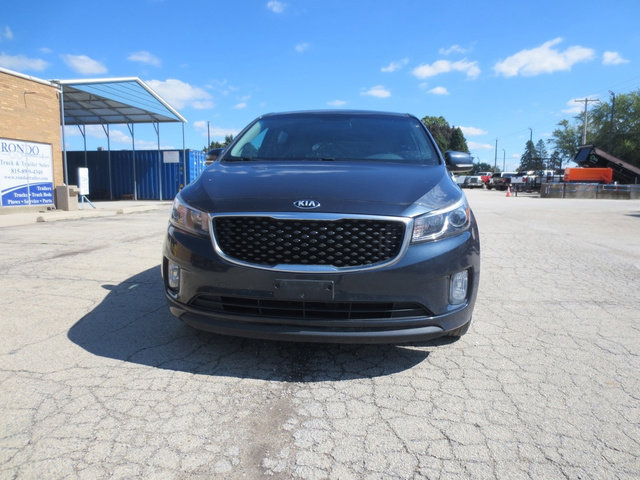 Used 2016 Kia Sedona SX image 2