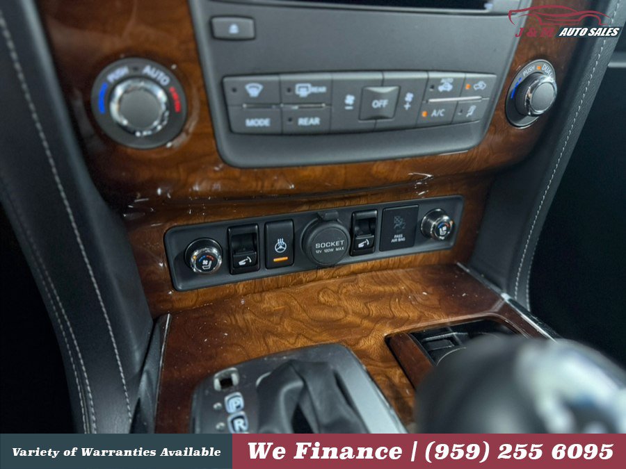 Used 2017 INFINITI QX80 4WD w/ Deluxe Technology Package image 21