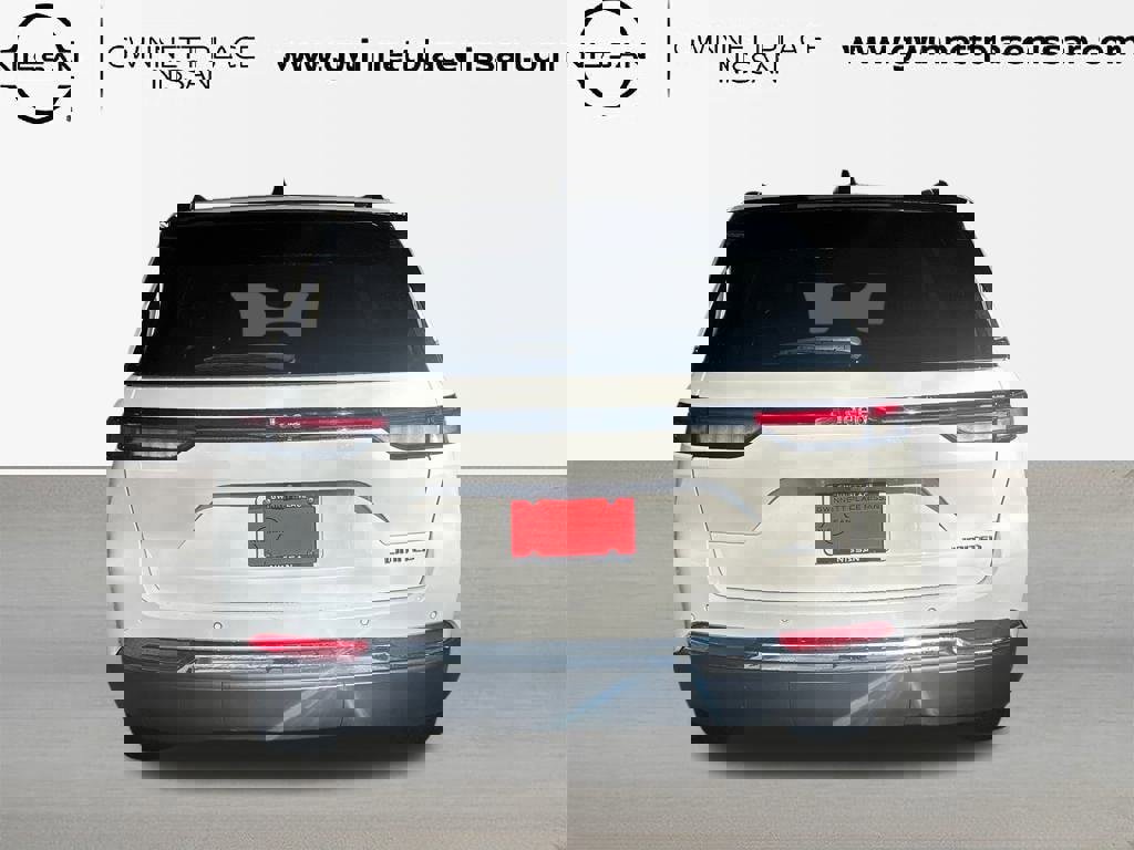 Used 2023 Jeep Grand Cherokee Limited image 4