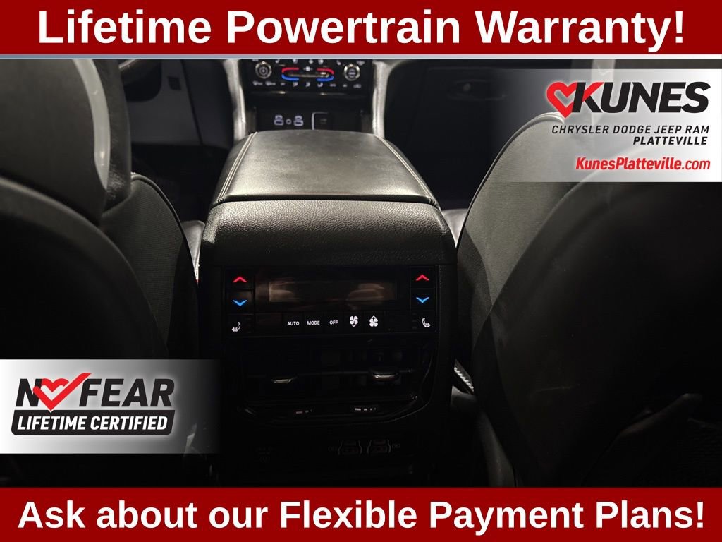 Used 2023 Jeep Grand Cherokee Overland w/ Luxury Tech Group IV image 19