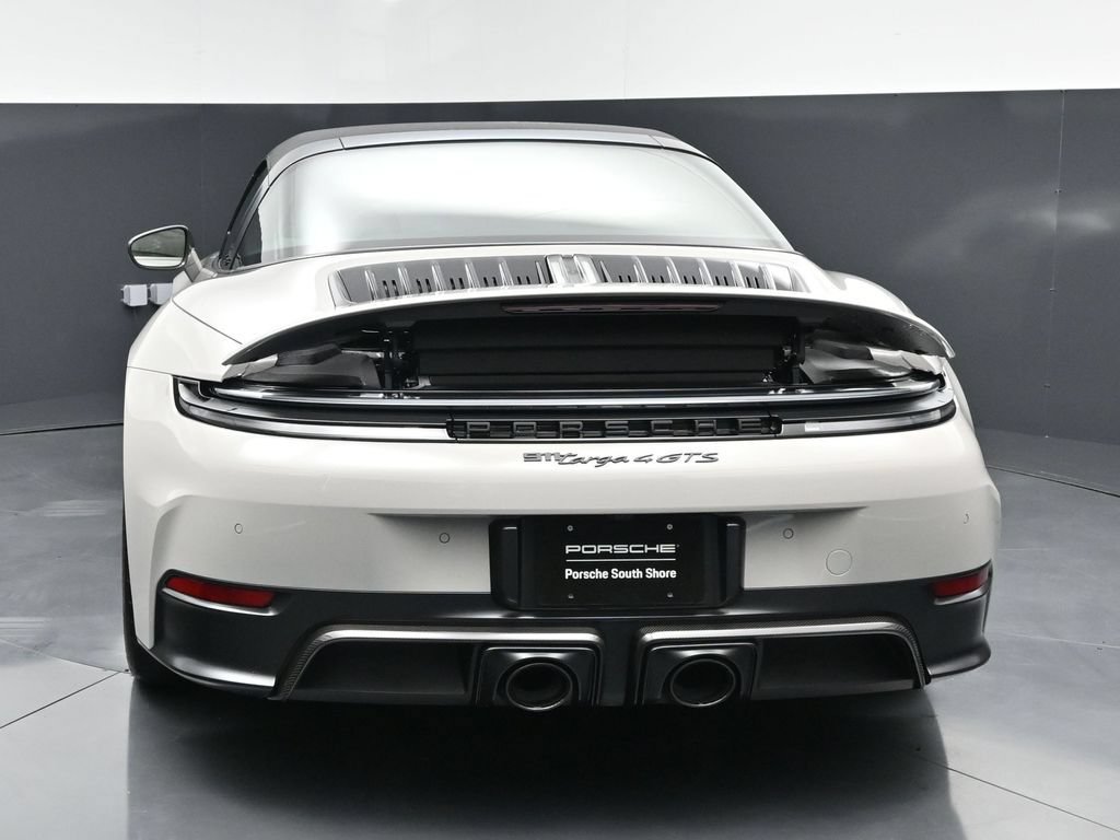 Certified 2026 Porsche 911 Targa 4 GTS AWD/4WD image 8