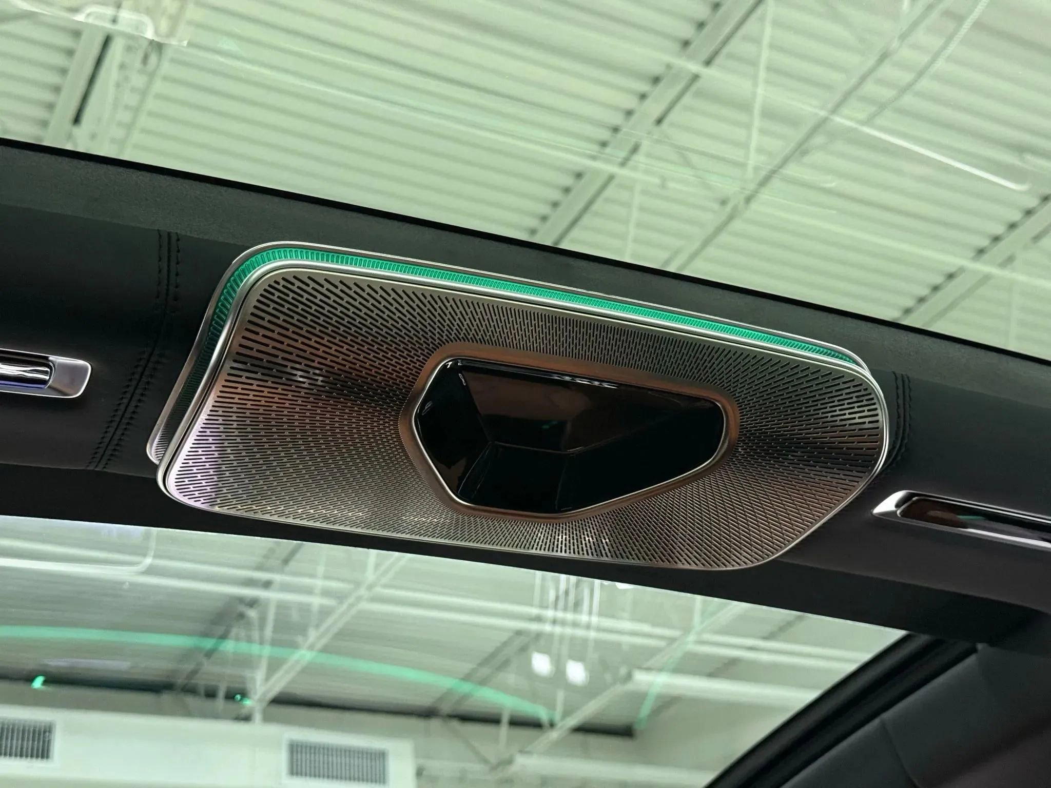 Used 2026 Mercedes-Benz Maybach S 680 S 680 4MATIC Sedan 4D image 57