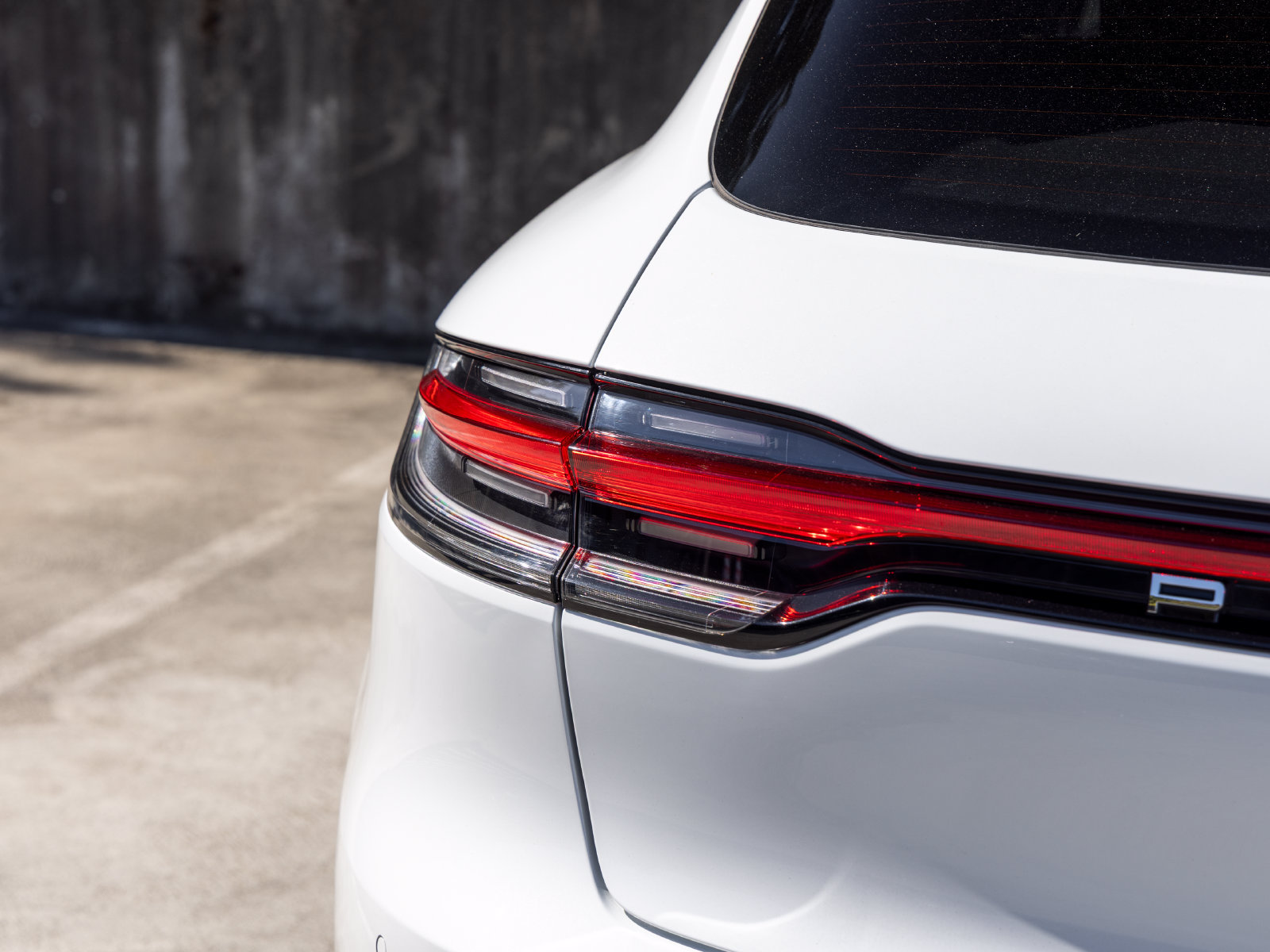 Certified 2026 Porsche Macan AWD/4WD image 18