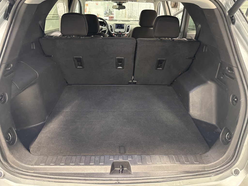 Used 2024 Chevrolet Equinox LT AWD/4WD image 44