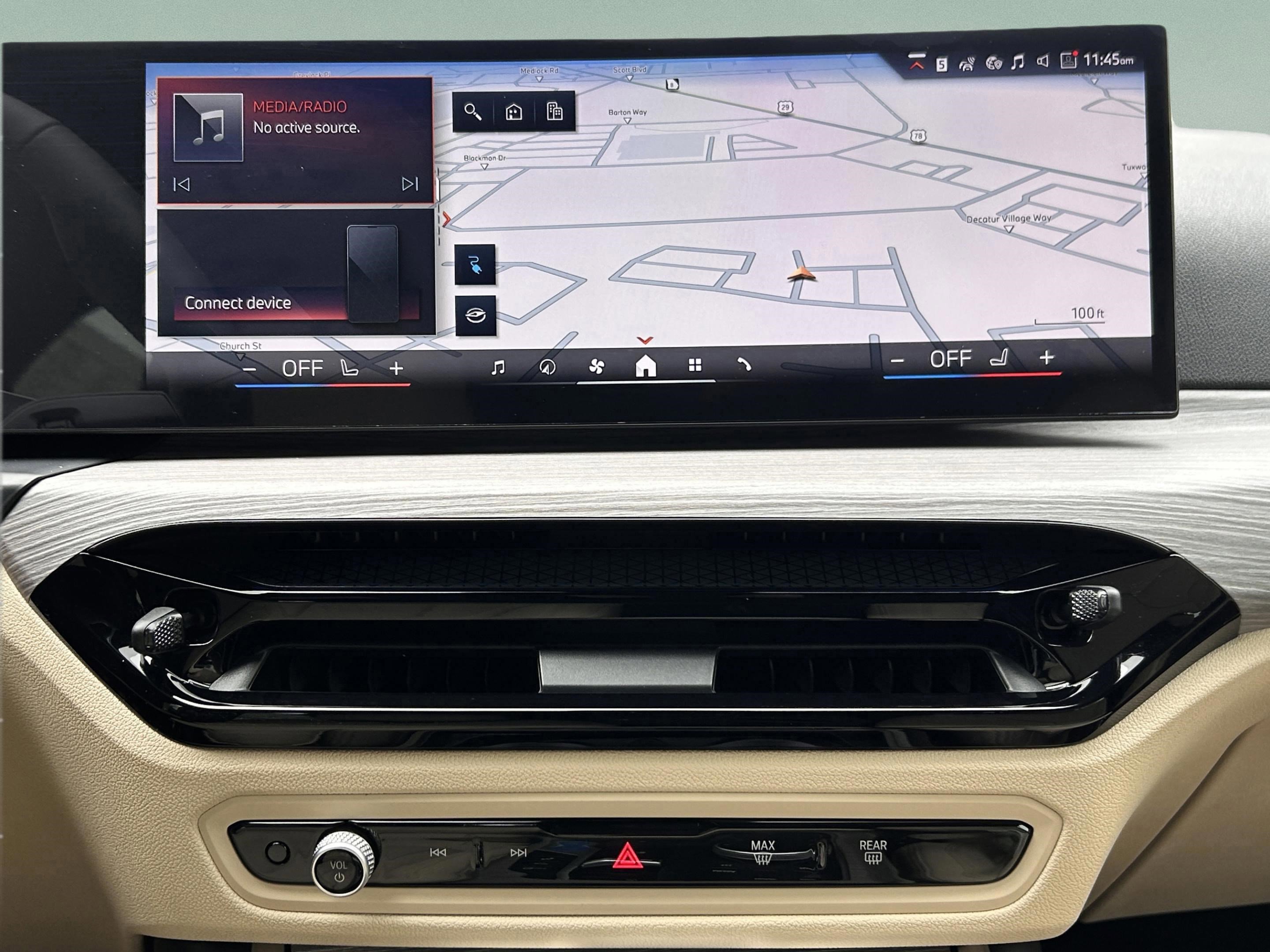 Used 2026 BMW i4 eDrive40 w/ Parking Assistance Package image 28