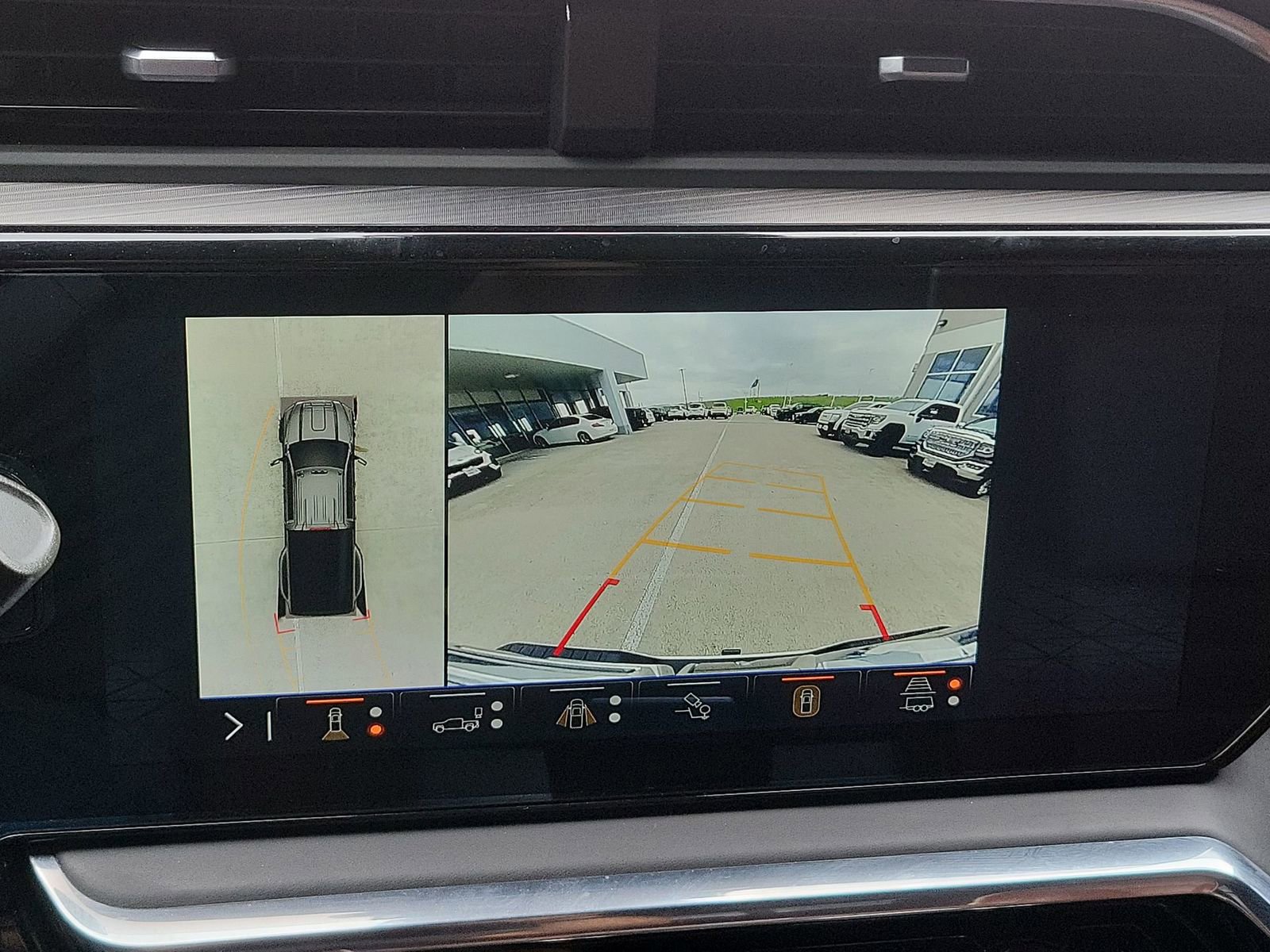 Certified 2024 GMC Sierra 3500 Denali Ultimate image 15