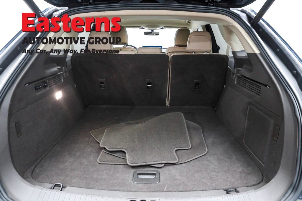 Used 2022 Lincoln Nautilus AWD w/ Premium Package image 9