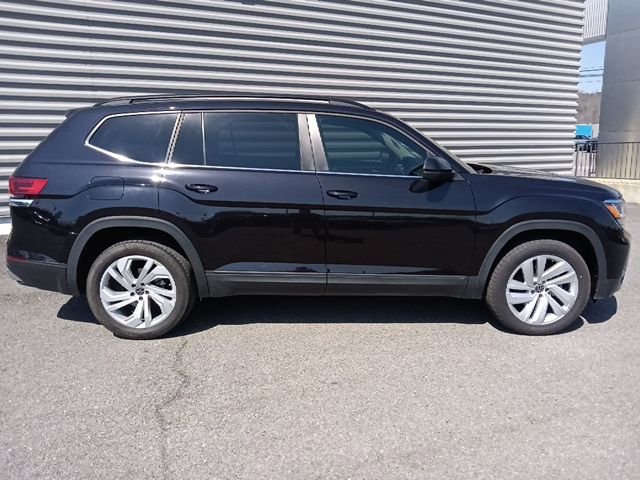 Used 2022 Volkswagen Atlas SE FWD image 2