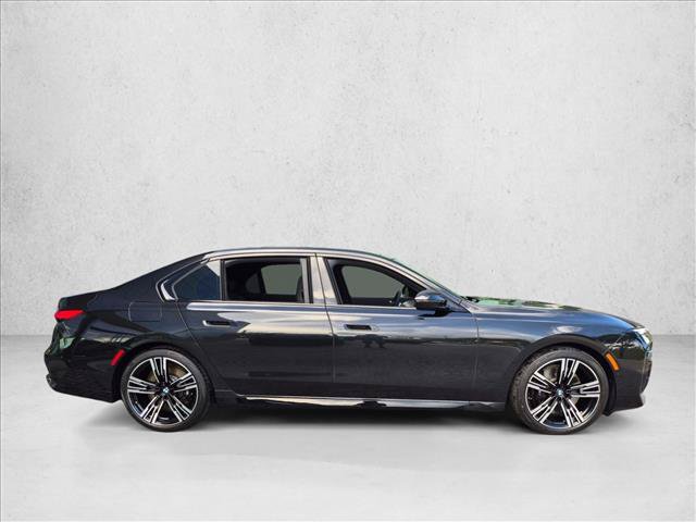 Used 2023 BMW 760i xDrive AWD/4WD image 4