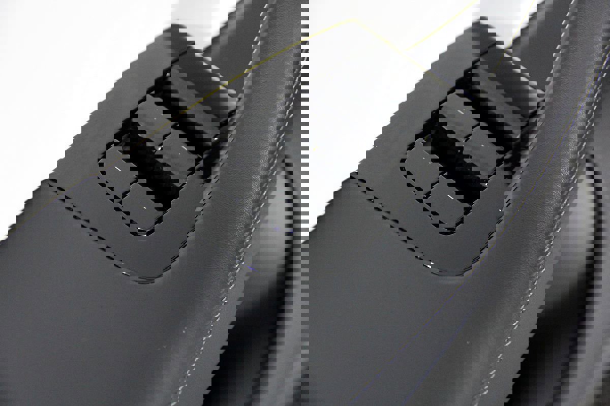 Used 2020 Tesla Model Y Long Range image 16