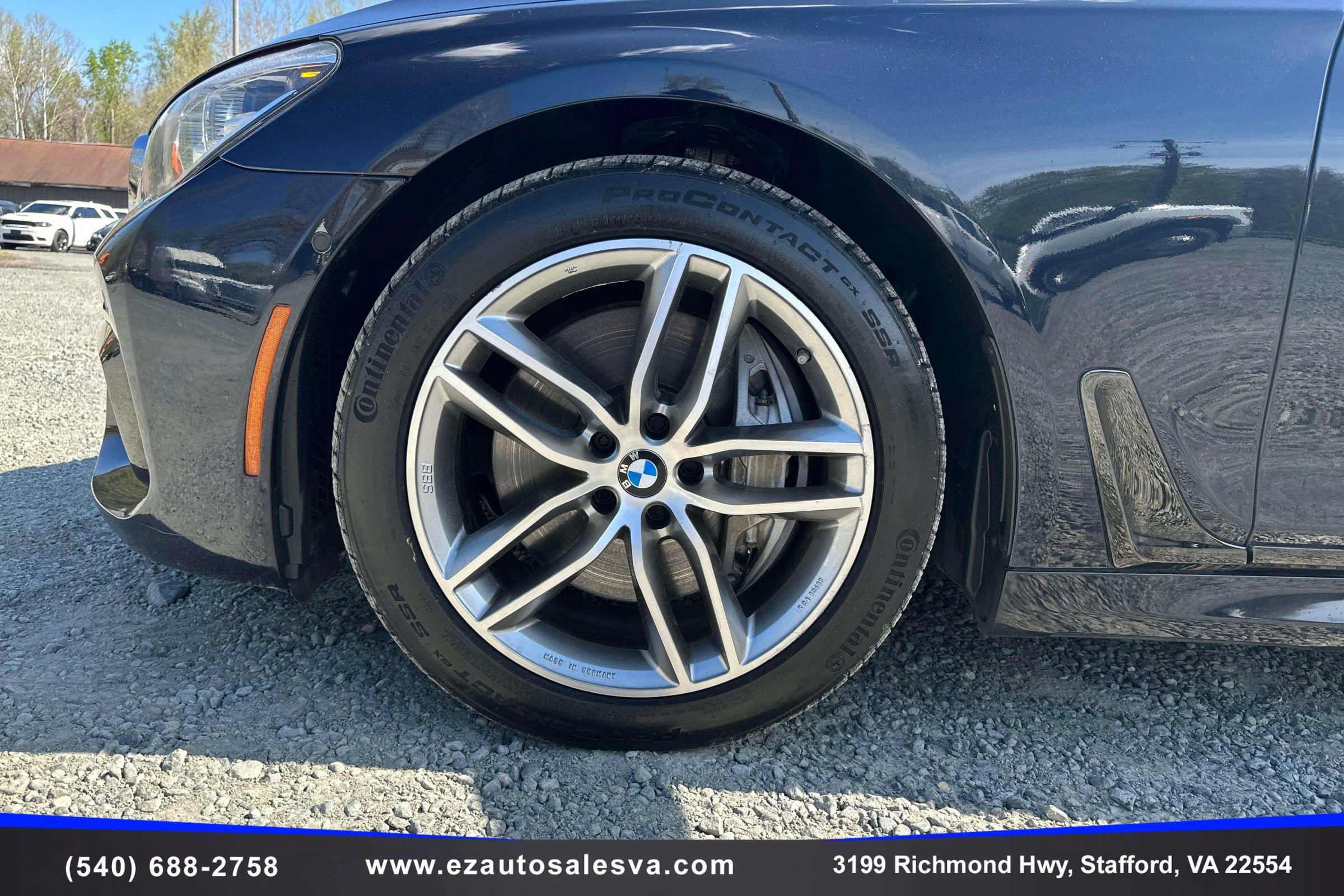Used 2017 BMW 750i xDrive AWD/4WD image 10