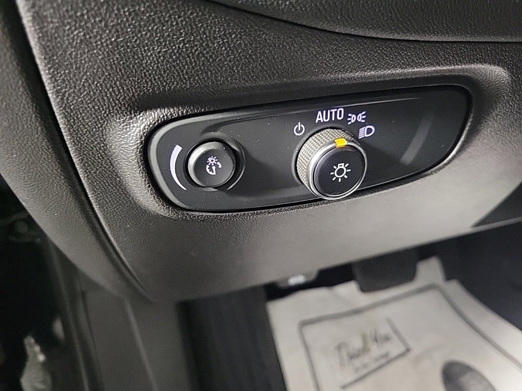 Used 2022 Chevrolet Equinox LT image 19