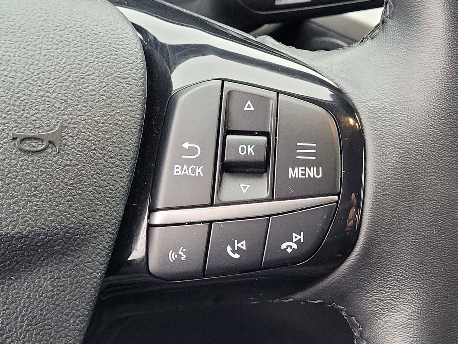 Used 2022 Ford Escape SEL image 31