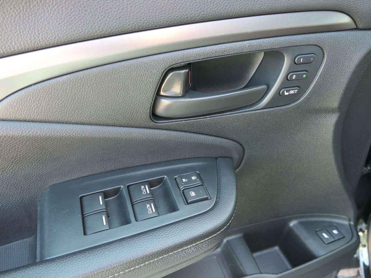 Used 2023 Honda Passport EX-L image 19