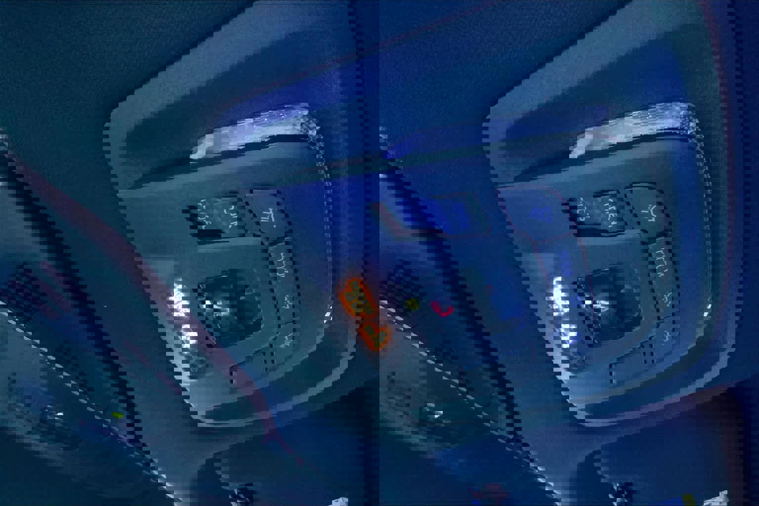 New 2025 Toyota Crown Signia image 18