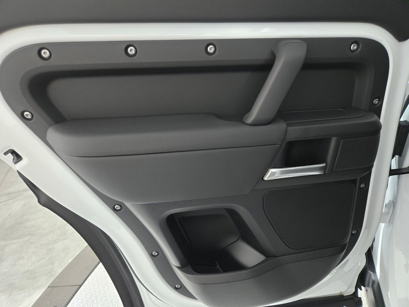 New 2026 Land Rover Defender 110 S AWD/4WD image 21