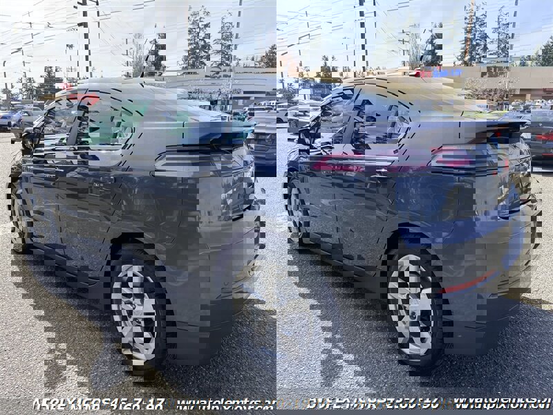 Used 2013 Chevrolet Volt Premium w/ Premium Trim Package image 6