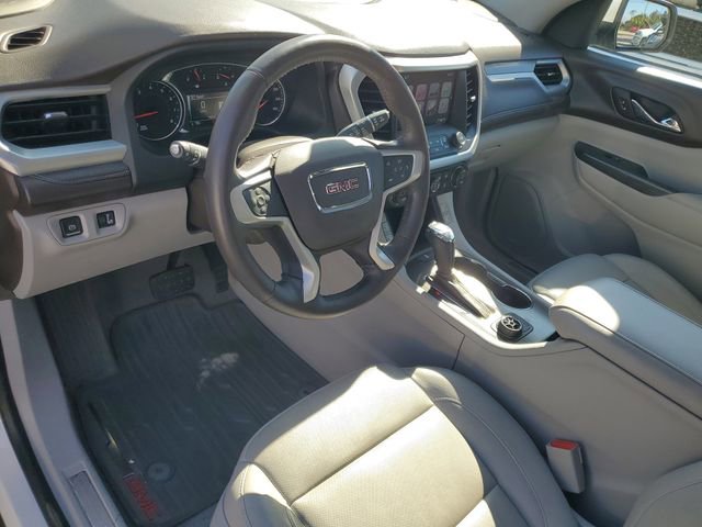 Used 2017 GMC Acadia SLT image 6
