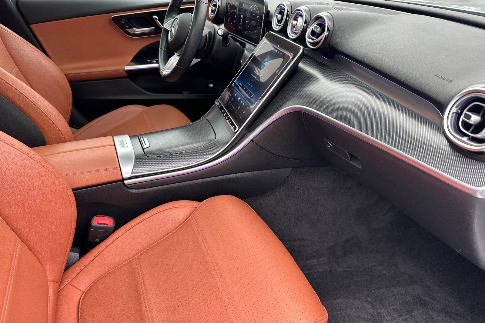 Used 2023 Mercedes-Benz C 300 Sedan image 18