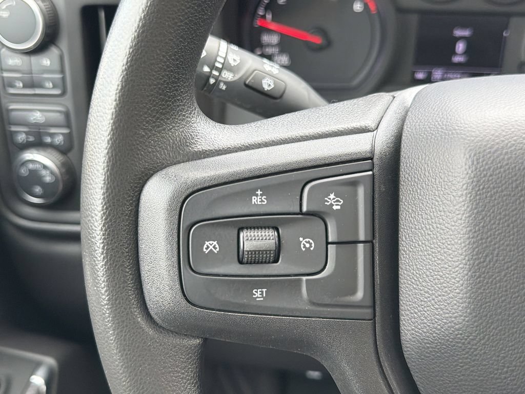 Used 2024 Chevrolet Silverado 1500 Custom Trail Boss w/ Midnight Edition AWD/4WD image 9