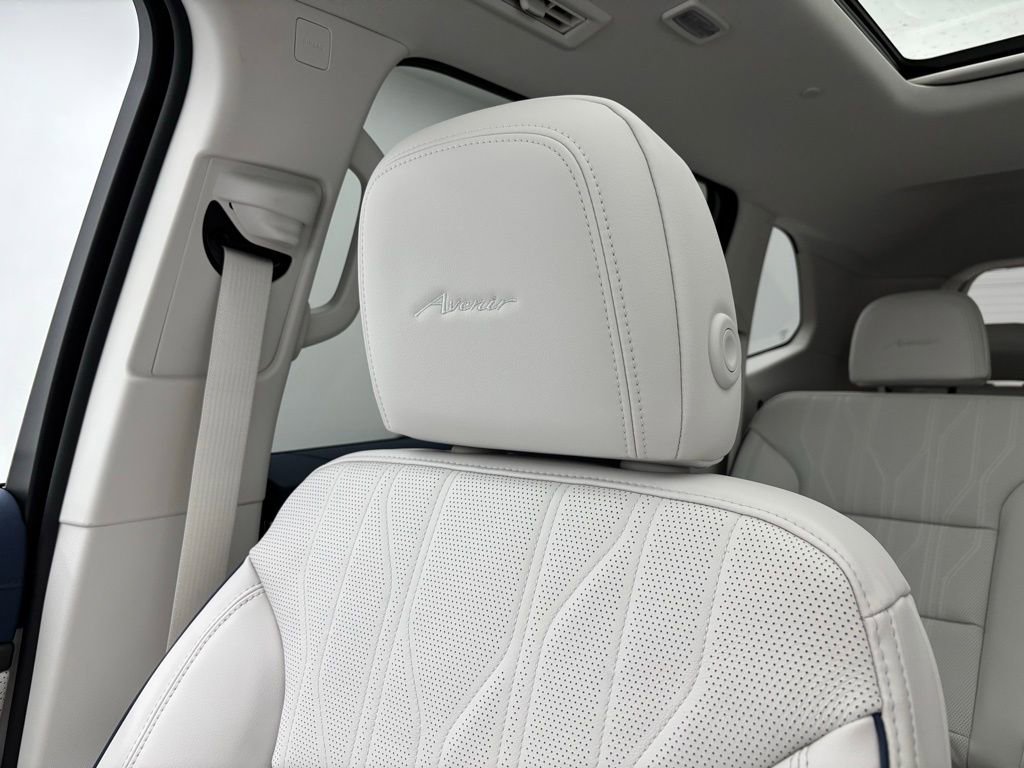 New 2026 Buick Enclave Avenir image 49