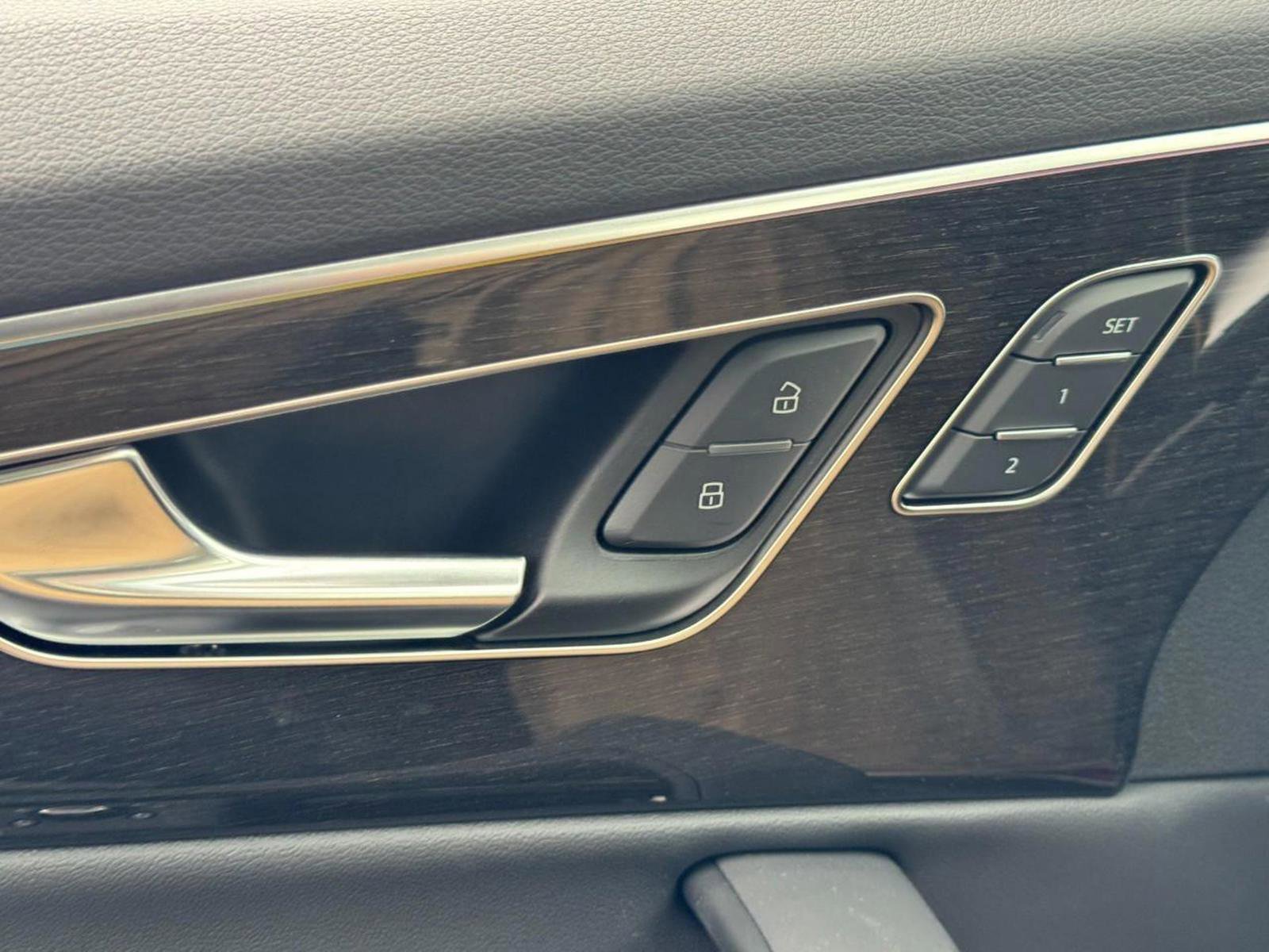 Used 2025 Audi Q7 3.0T Premium Plus w/ Premium Plus Package image 28